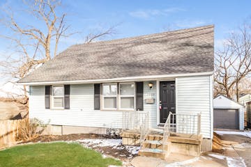 7909 GARFIELD AVE KANSAS CITY, MO 64132